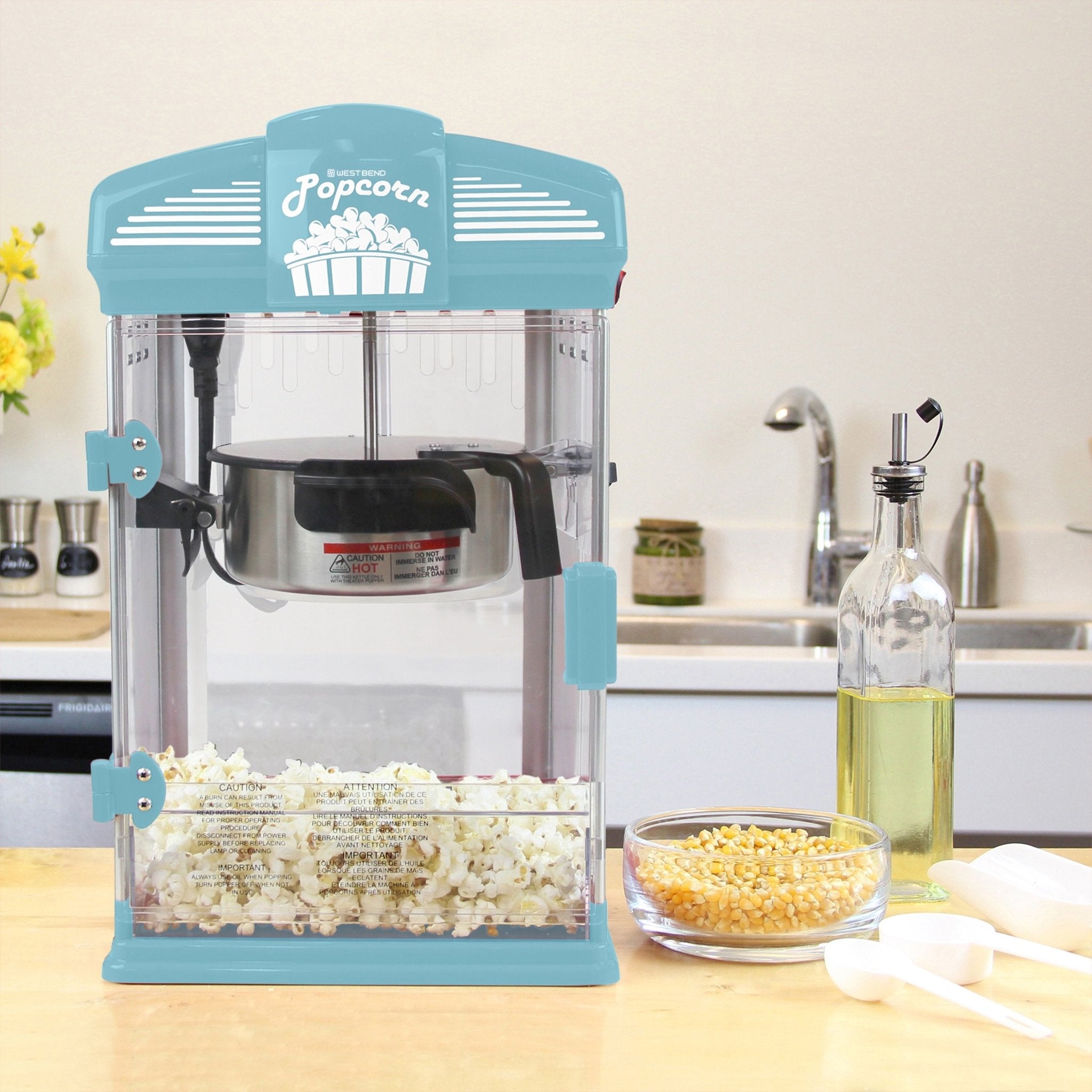 West Bend Theater Crazy Hot Oil Popcorn Maker - Image 2