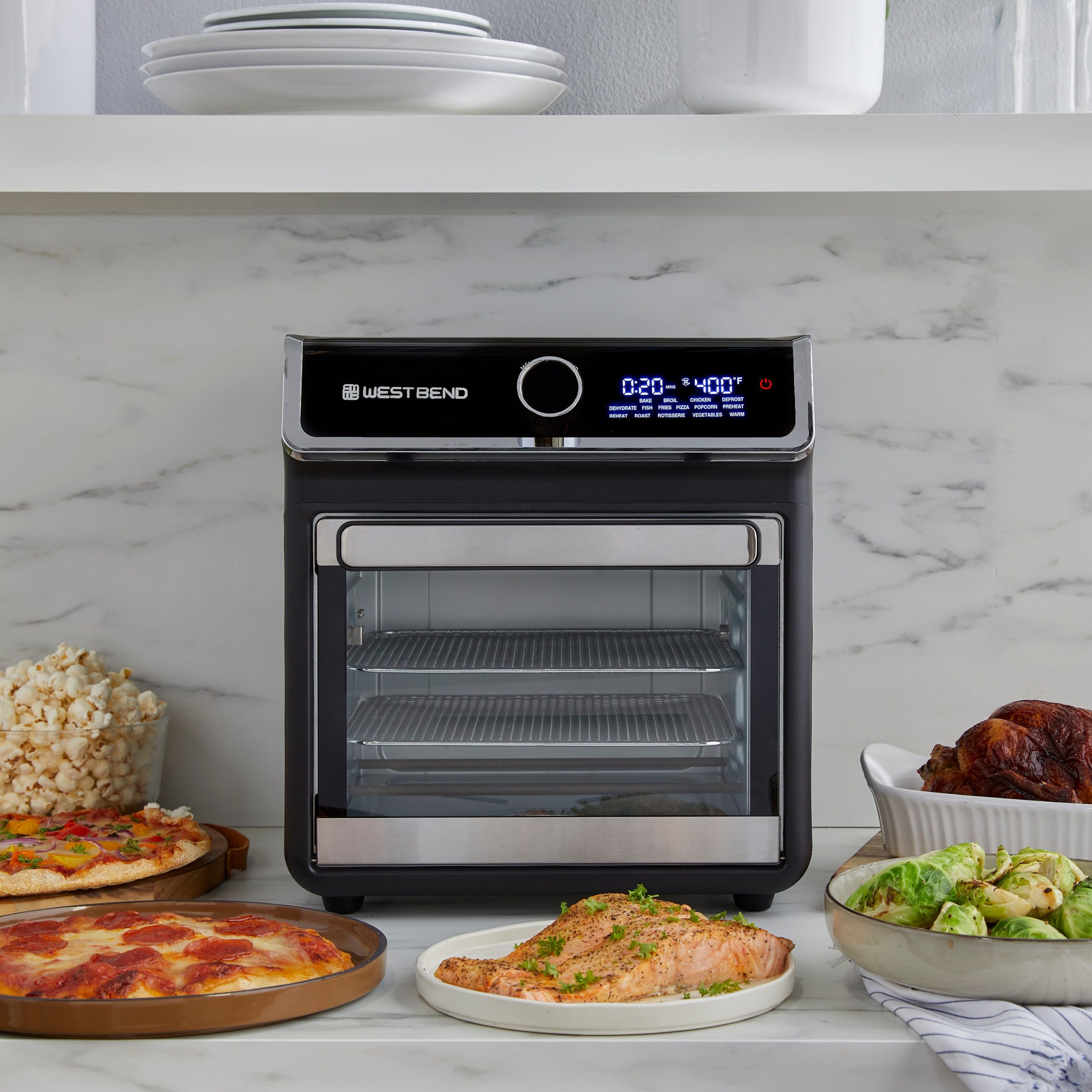 West Bend 15 Qt. Air Fryer Oven with 16 Presets - Image 2
